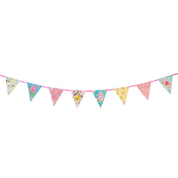 Truly Scrumptious Bunting